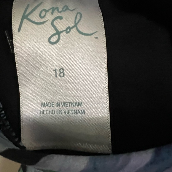 🔵 Women's Full Coverage Tummy Control Tie-Front One Piece Swimsuit NWT 18 - Picture 9 of 10